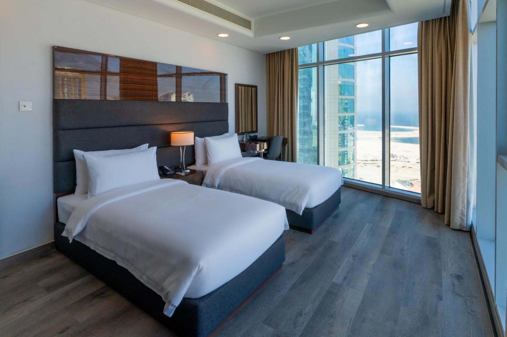 S Plaza Suites Hotel Seef Luaran gambar